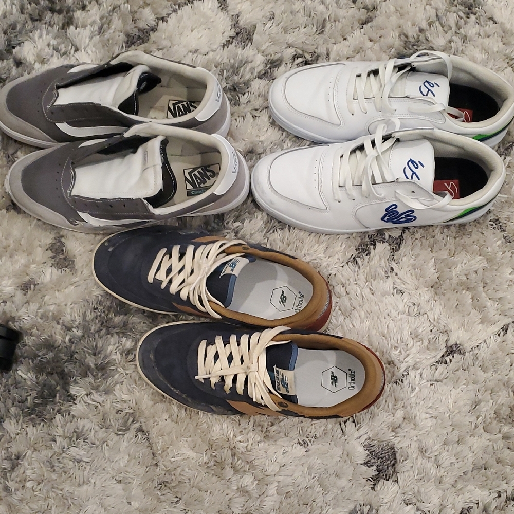 New Balance 440 V2, Vans & ES EOS size 11 Skate Shoes (Used)